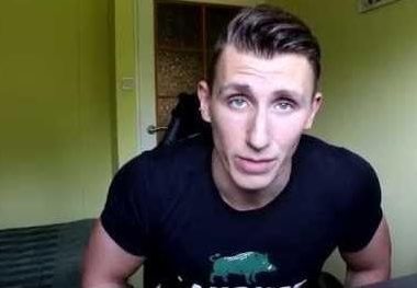 Owca WK – metryka [wiek, wzrost, żona i dzieci, pochodzenie, rodzina, życiorys]