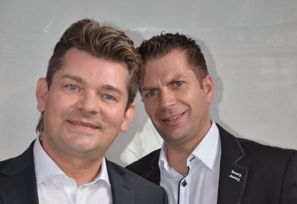 Ryszard Warot, lider Akcentu, oddający się swoim pasjom: fotografii, czytaniu i żeglarstwu.